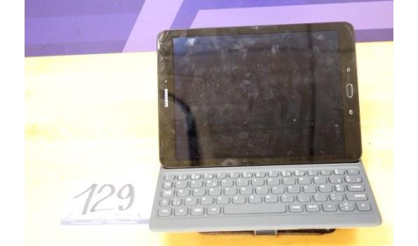 tablet pc SAMSUNG SM-T825, met cover/toetsenbord, zonder kabels, werking niet gekend, paswoord niet gekend, beschadigd